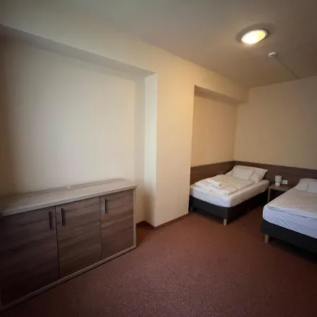 Centrooms Hotell *