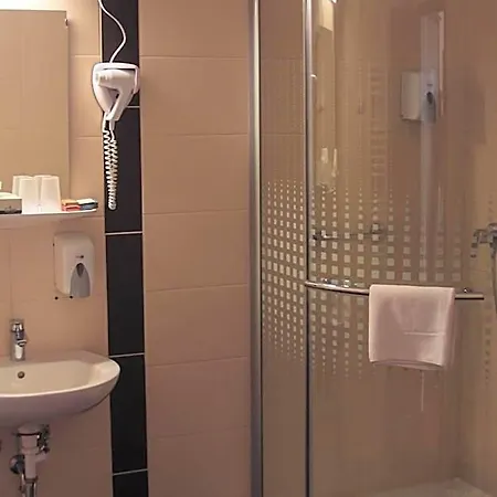 Centrooms Hotell