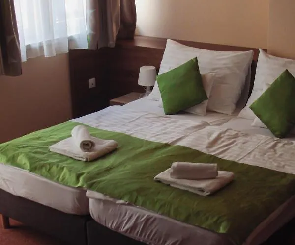 Hotel Centrooms *