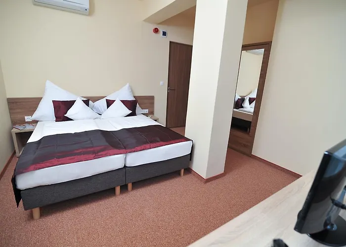 Centrooms * Eger